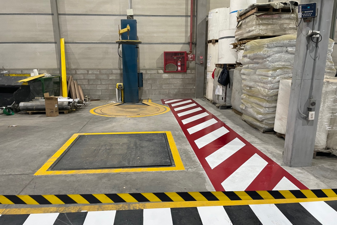 Mantenimiento epóxico para show room automotriz